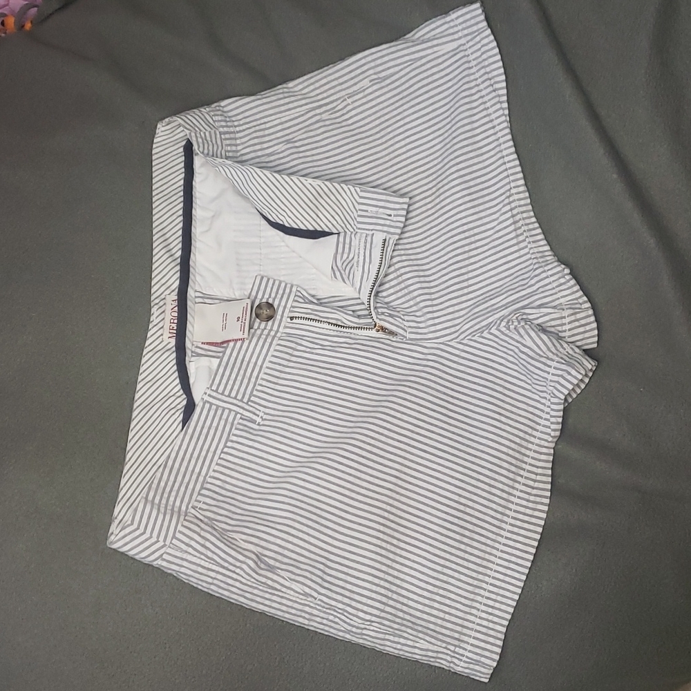 Merona Dark Gray and vertically white stripped zip up shorts.